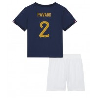 Maglie da calcio Francia Benjamin Pavard #2 Prima Maglia Bambino Mondiali 2022 Manica Corta (+ Pantaloni corti)